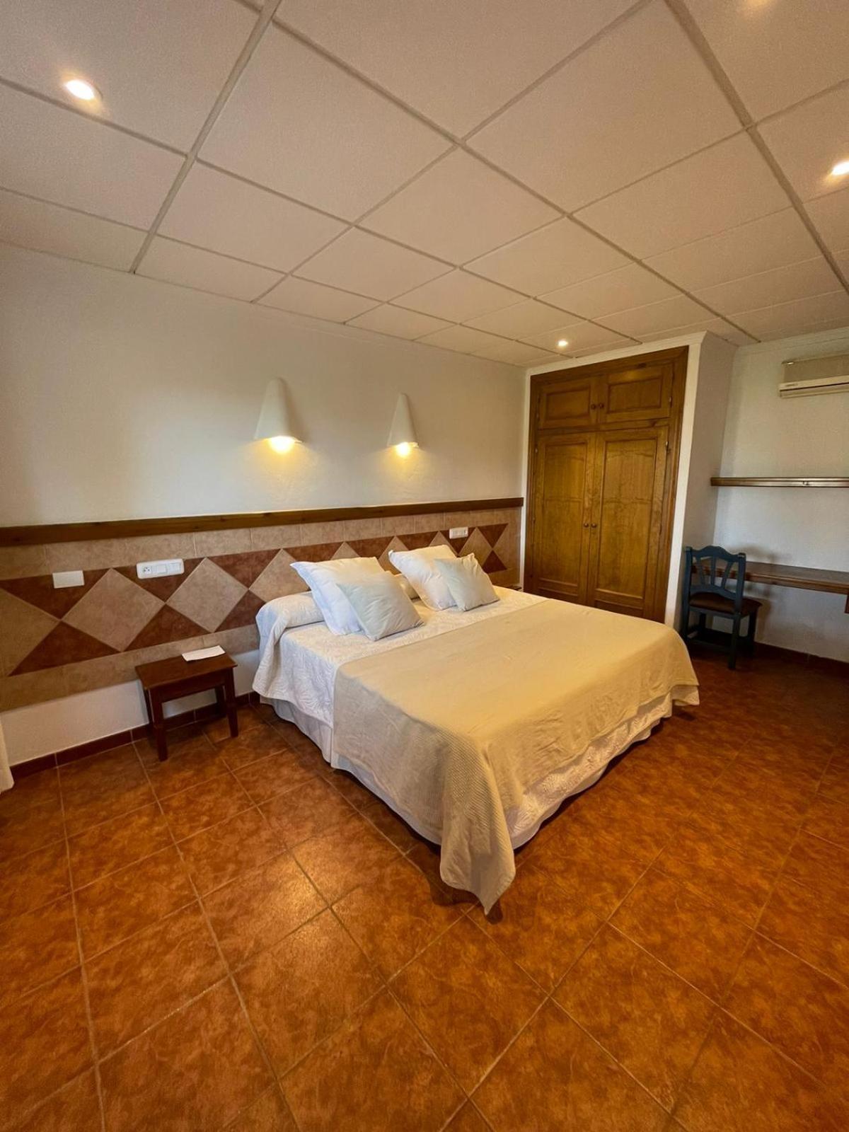 Hotel Simon Мохакар Экстерьер фото